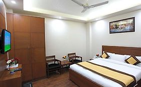 Hotel H.C Grand